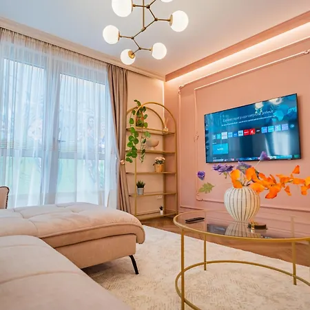 Victoriei Emerald & Pink Gems - Designer Apartments Bucharest Exterior photo